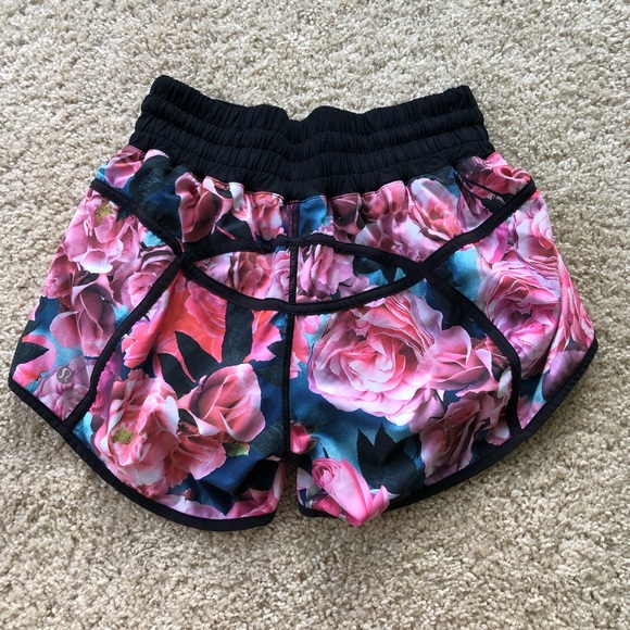 Lululemon Tracker II Secret Garden/Black 6 - Picture 5 of 7